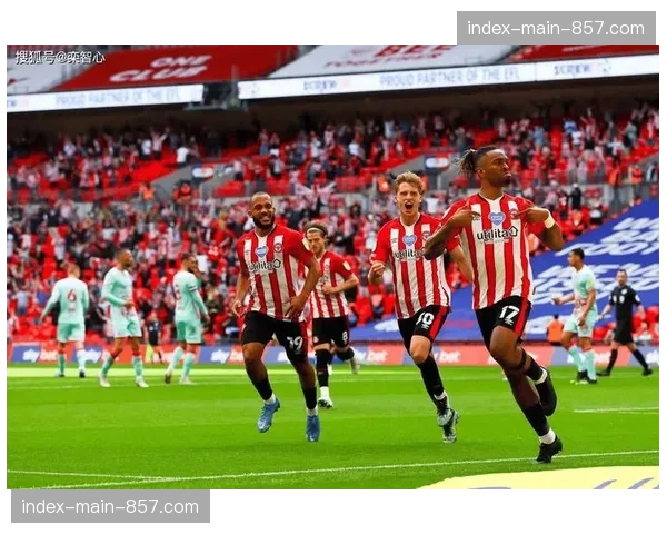 实时：布伦特福德开场闪击，狼队控球率占优但落后两球