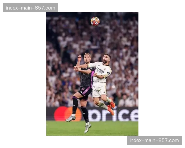 “欧冠1-4决赛前瞻：曼城迎战拜仁，瓜迪奥拉与老东家的战术博弈”