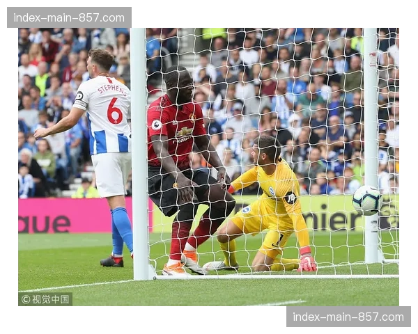 “战报：布莱顿0-2曼联，加纳乔长途奔袭60米完成致命一击”